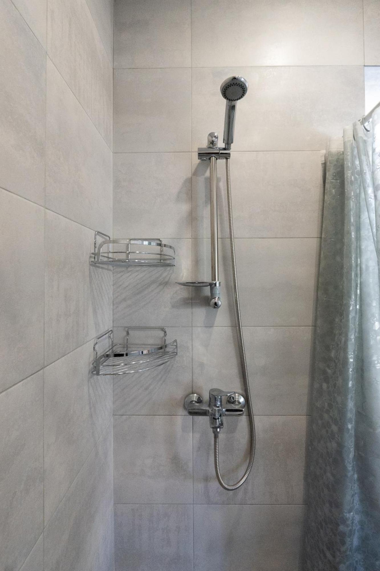 Guli Of Tbilisi - River View Duplex Apartment In Historic City Center Esterno foto