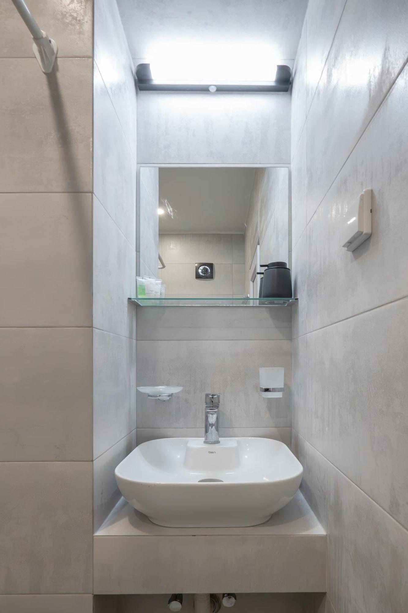 Guli Of Tbilisi - River View Duplex Apartment In Historic City Center Esterno foto